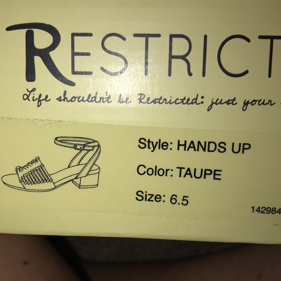 Restricted healed sandal. NWT - Picture 7 of 7